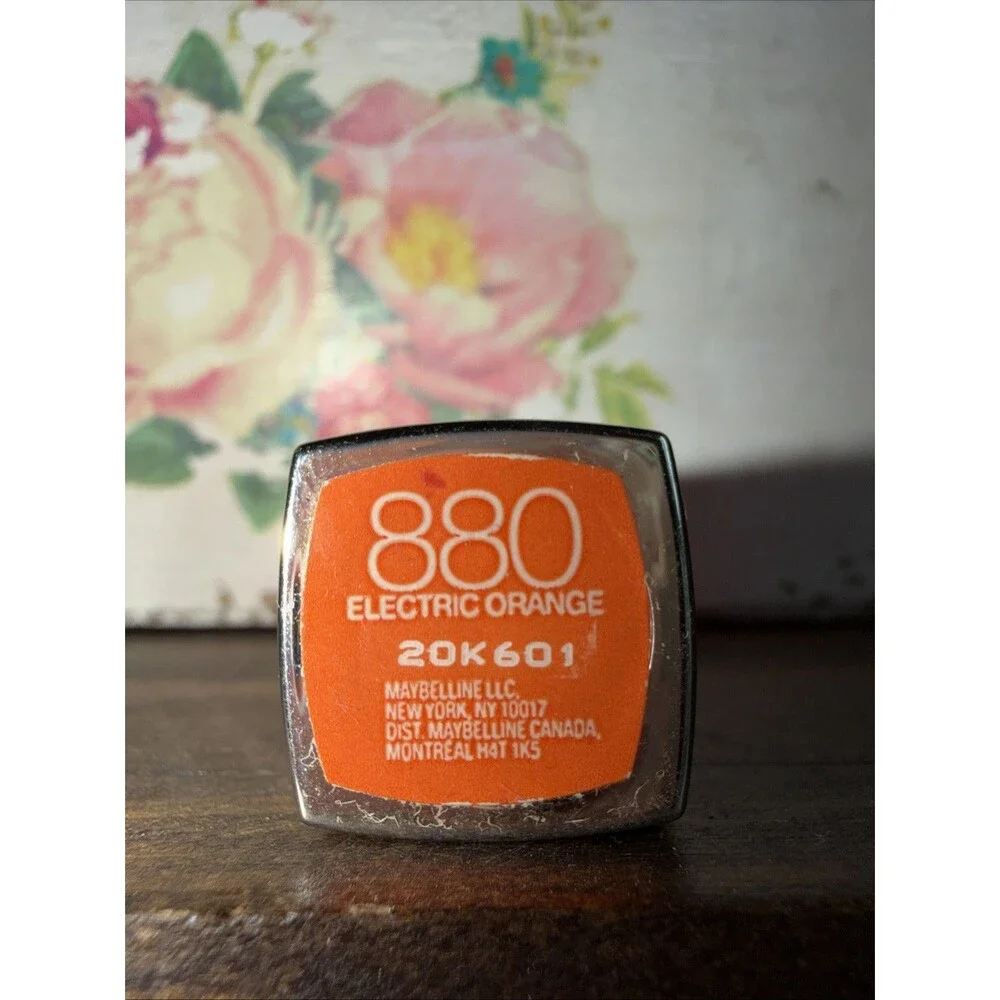 Maybelline New York Color Sensational Vivids Lipstick Electric Orange 880